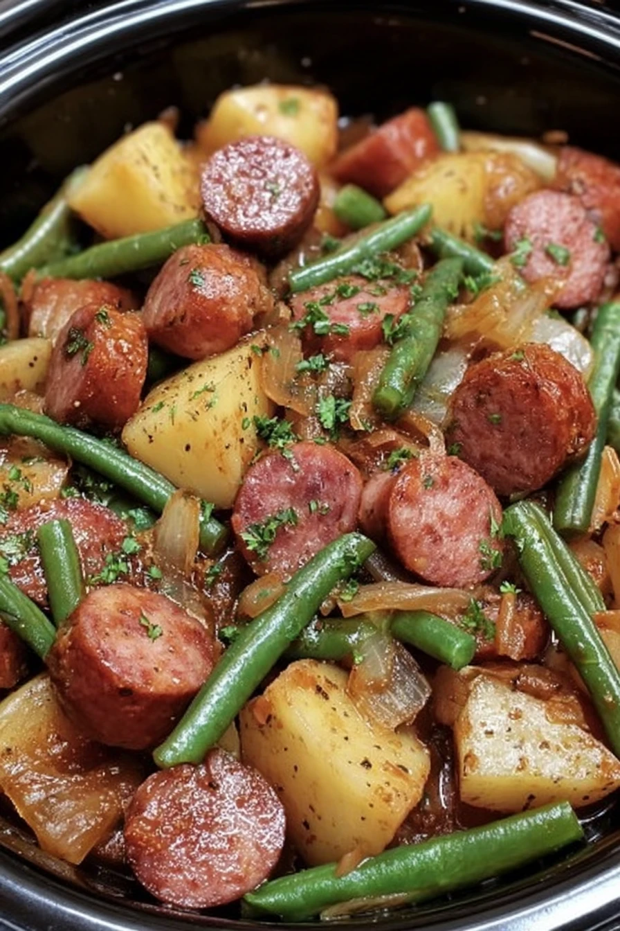 Crockpot, Kielbasa, Green Beans, savory, slow-cooked, flavorful, hearty dish