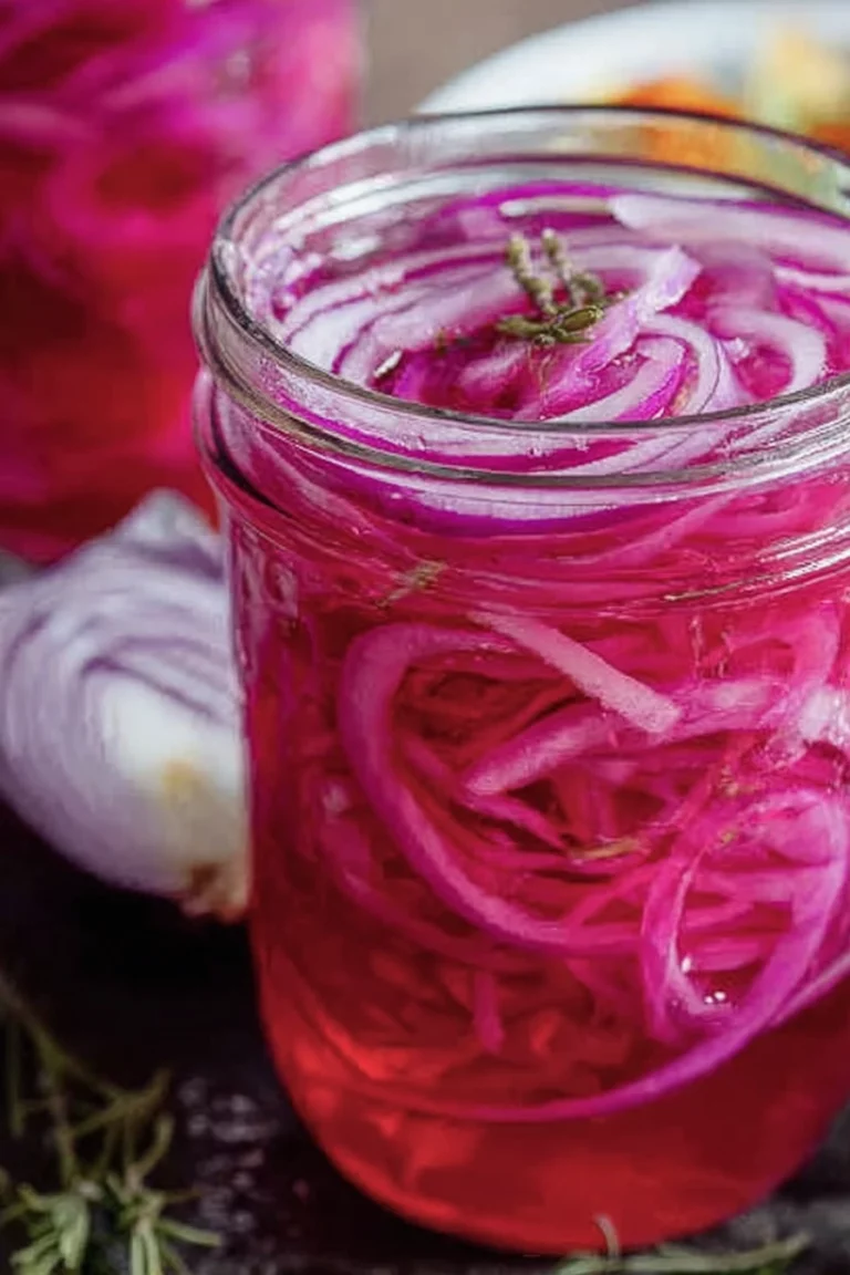 quick pickled red onions, tangy, vibrant, crunchy, pickling spices, condiment, flavorful accompaniment