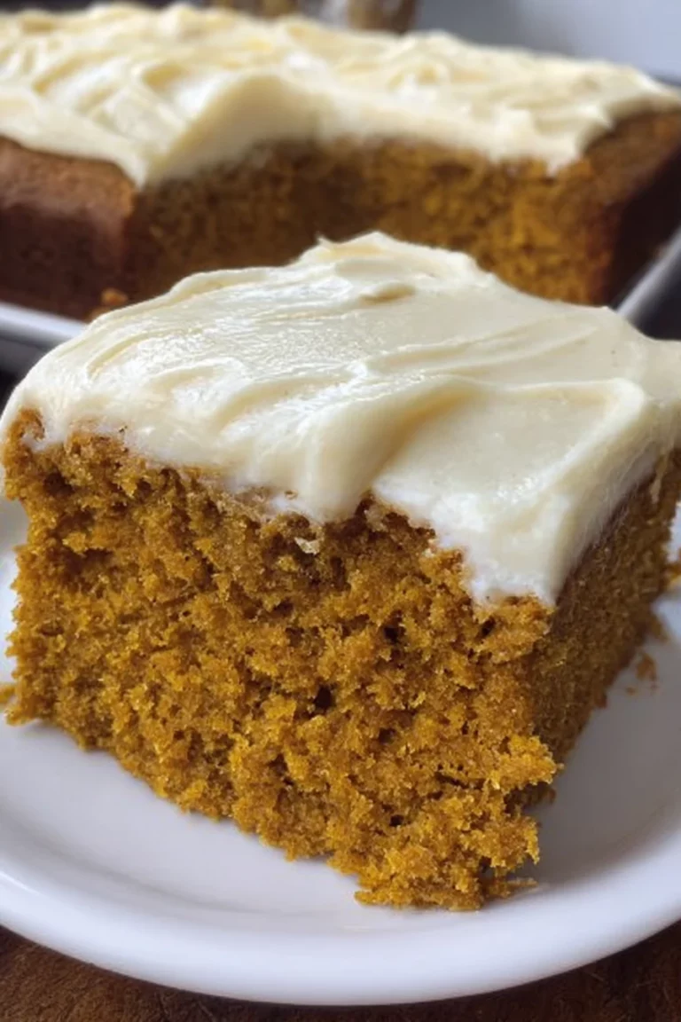 easy, pumpkin spice cake, moist, flavorful, fall dessert, delicious, aromatic